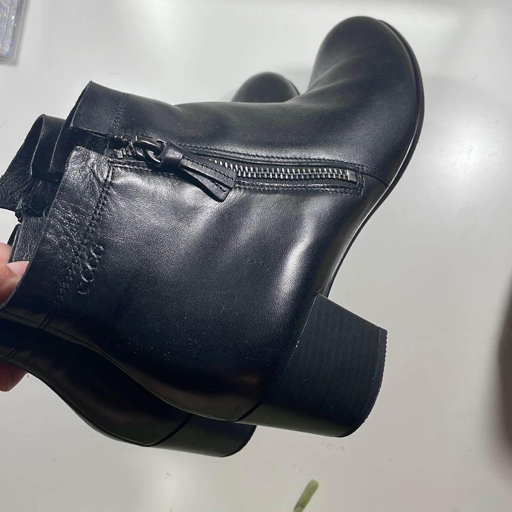 Ecco booties